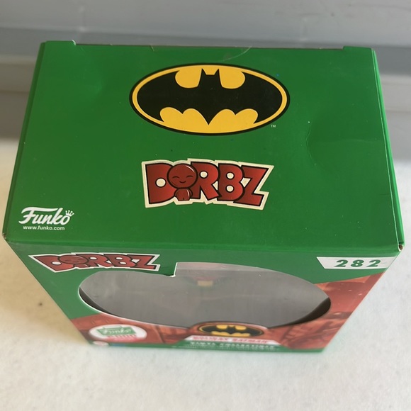 Holiday Batman 282 - Picture 3 of 3